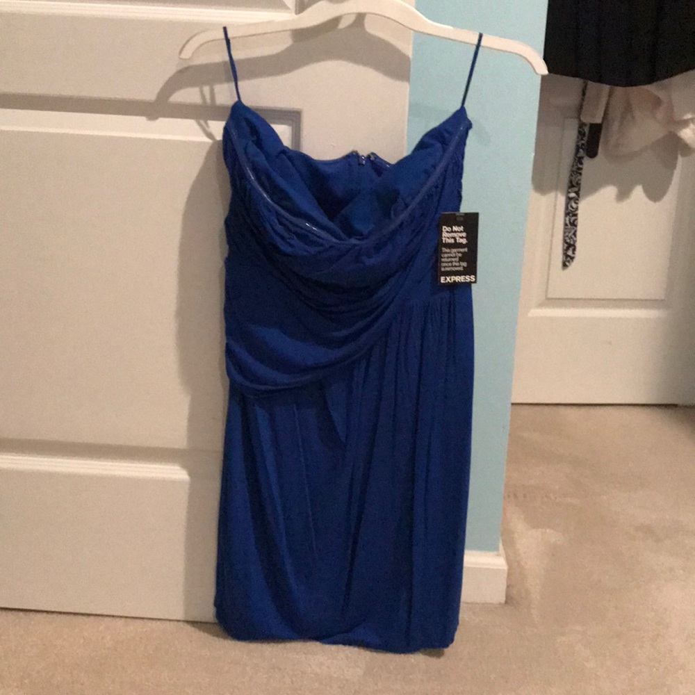 Express strapless mini dress !